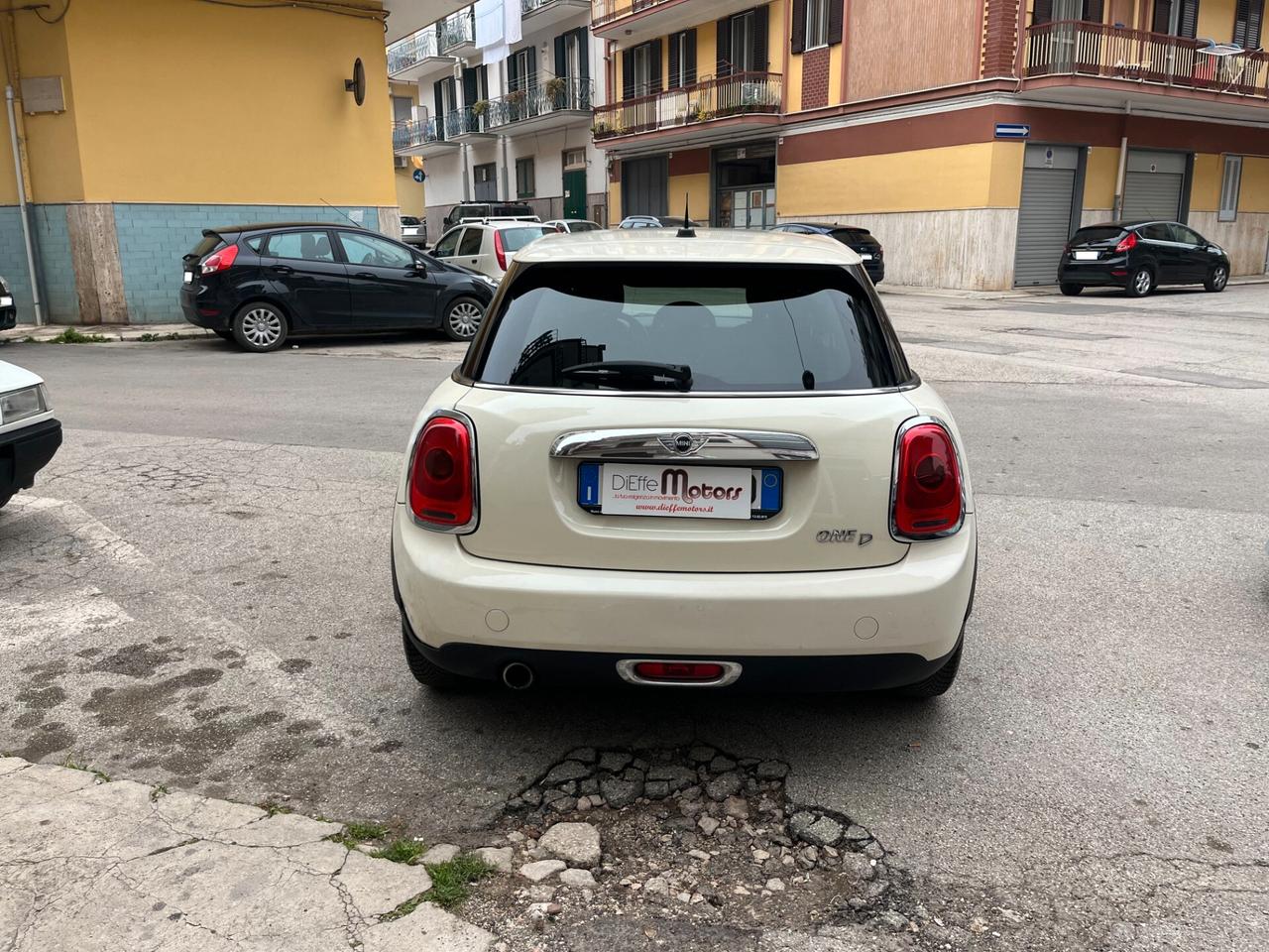 Mini 1.5 One D Business XL 5 porte