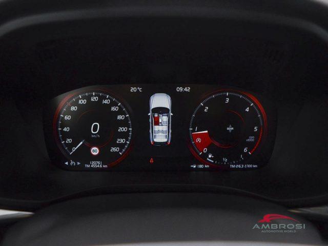 VOLVO XC60 D3 Momentum Fwd