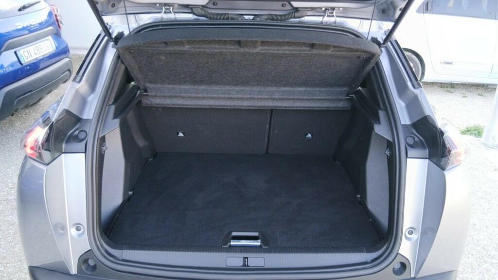 Peugeot 2008 1.5 BlueHDi Allure Pack EAT