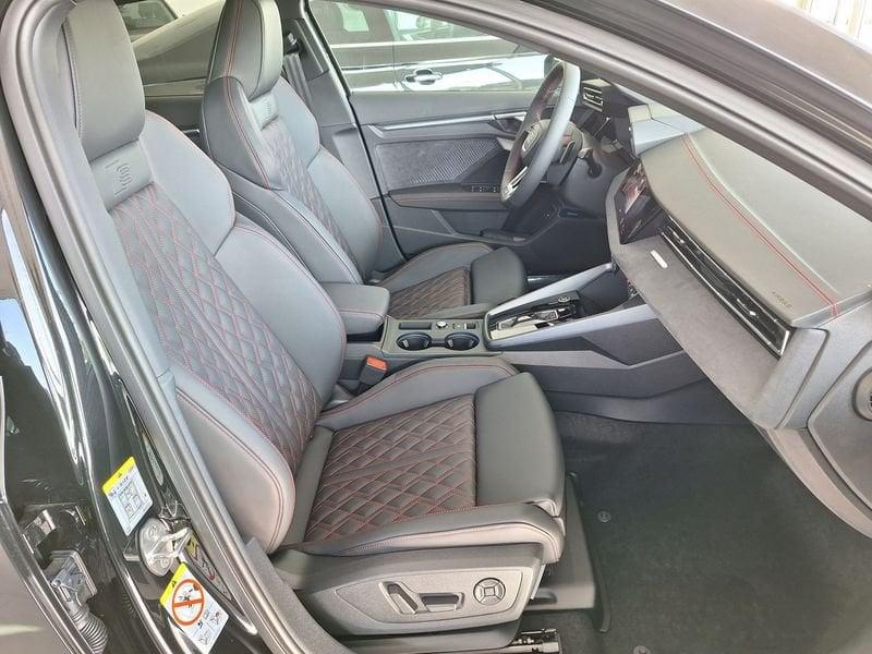 Audi A3 Sedan 35 TFSI S tronic S line edition LOUNCH EDITION