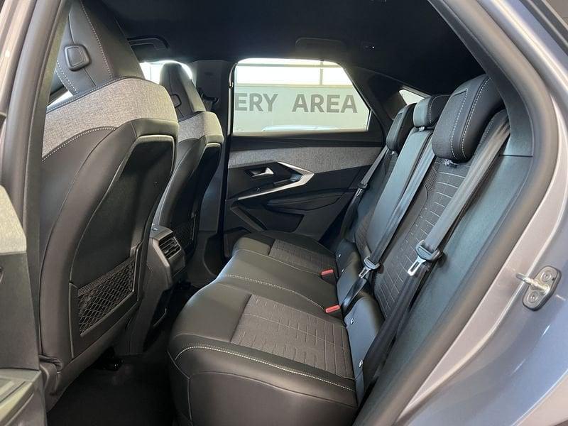 Peugeot 3008 Hybrid 145 GT e-DCS 6