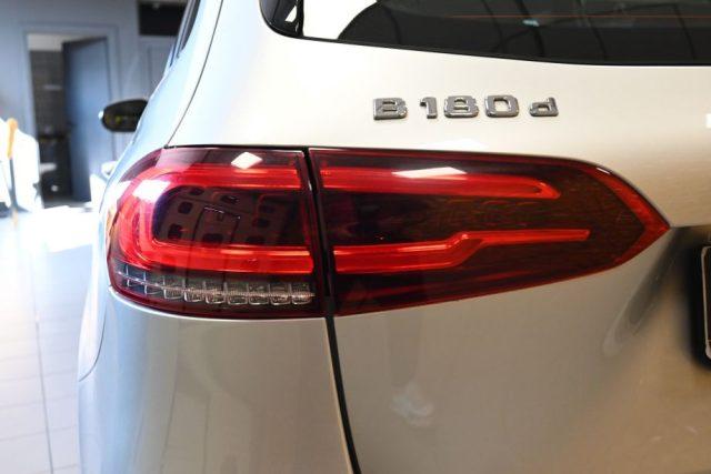 MERCEDES-BENZ B 180 NUOVA d AUTOMATICA SPORT PLUS NAVI CAM 17"LED TEL!