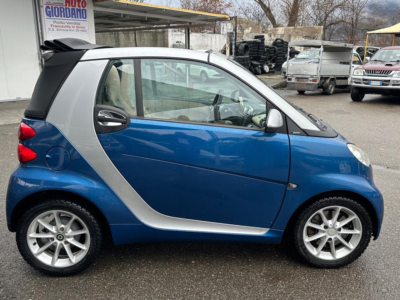 Smart ForTwo 1000 cabrio 84 cv passion