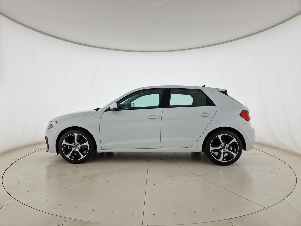 Audi A1 sportback 30 1.0 tfsi admired 110cv