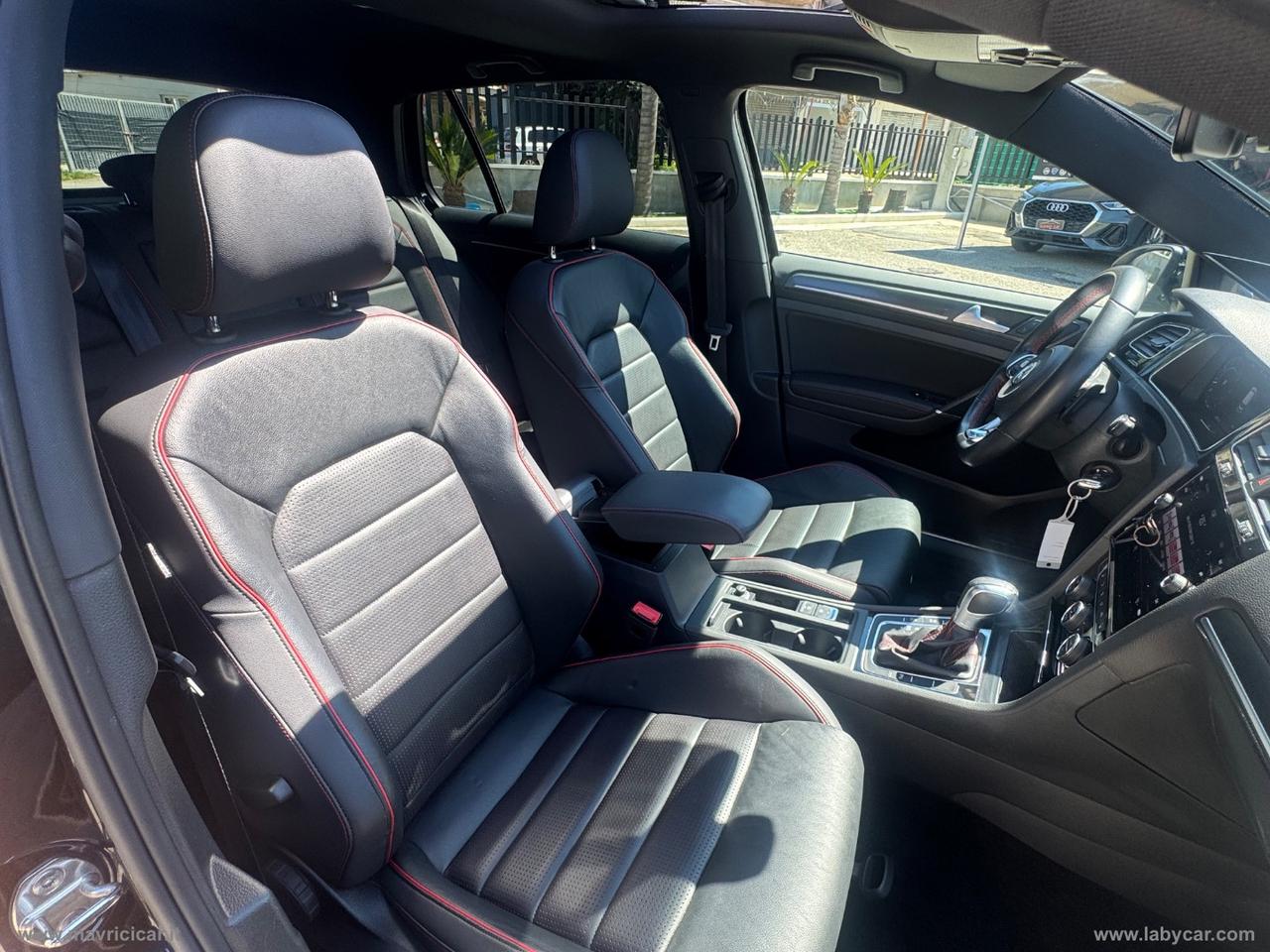 VOLKSWAGEN Golf GTI Perf. 2.0 245CV TSI DSG 5p. BMT