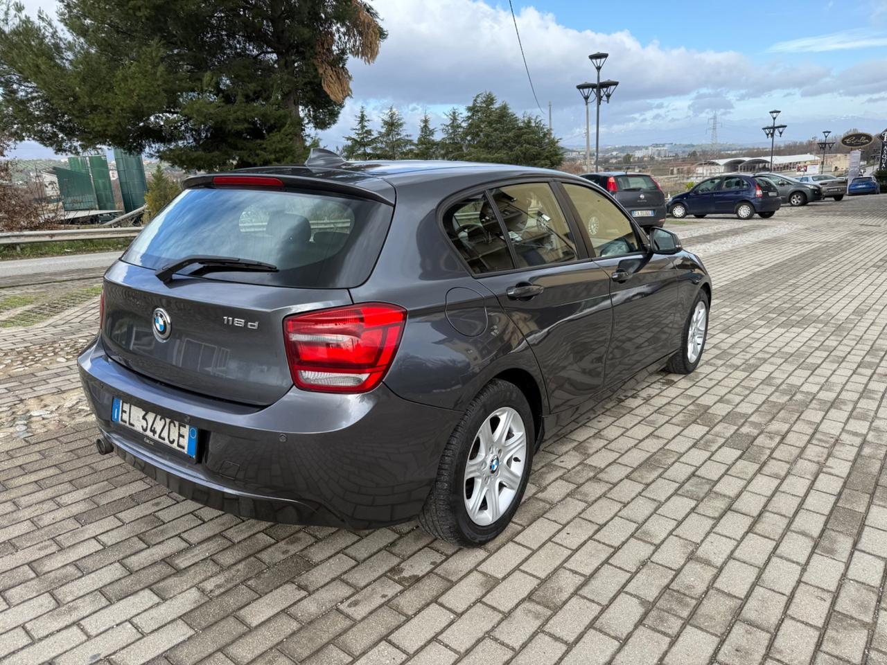 Bmw 118 118d 2.0 143CV cat 5 porte msport