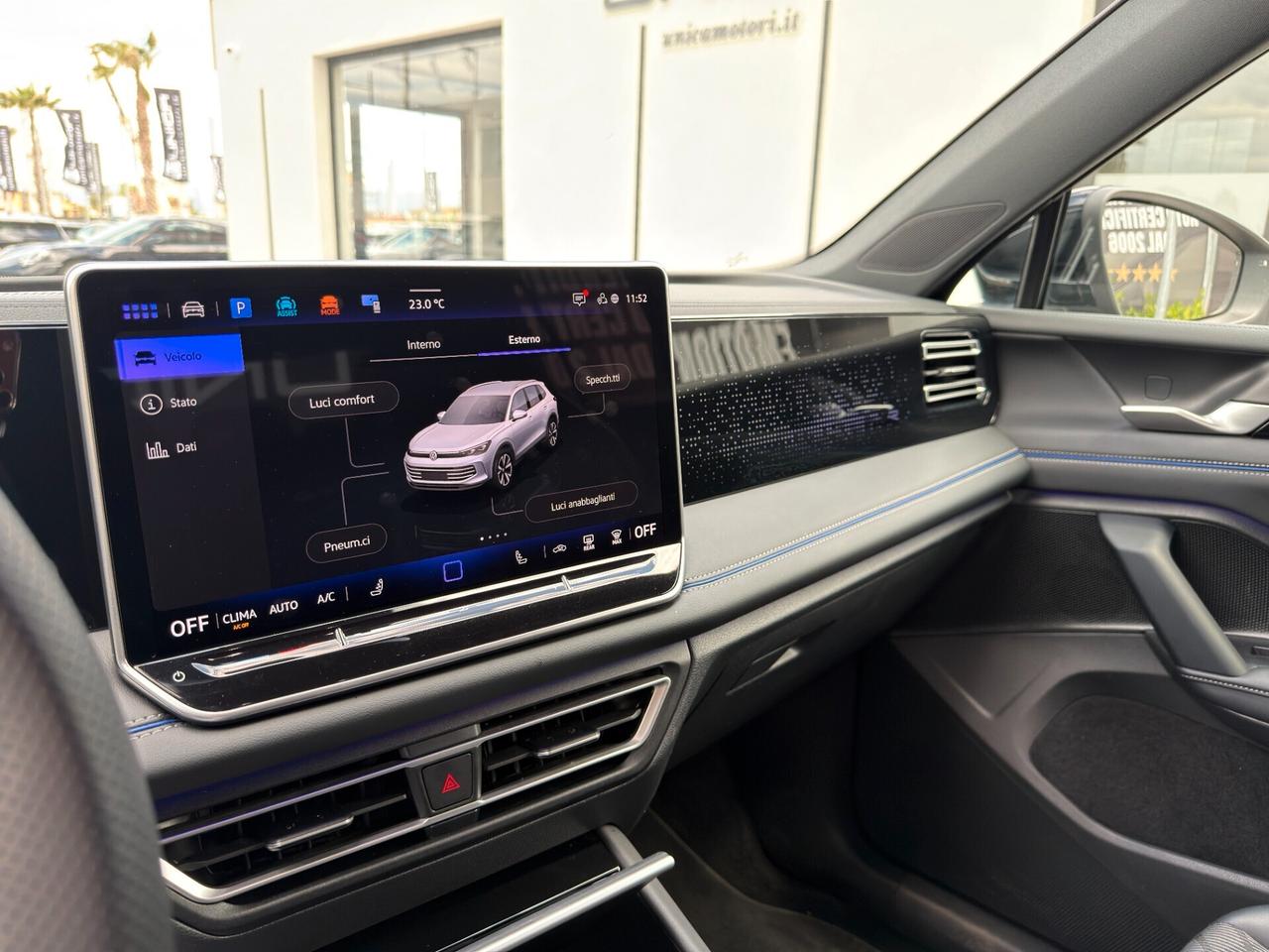 Volkswagen Tiguan 2.0 TDI 150 CV DSG R-Line UNICO PROPRIETARIO ITALIANA