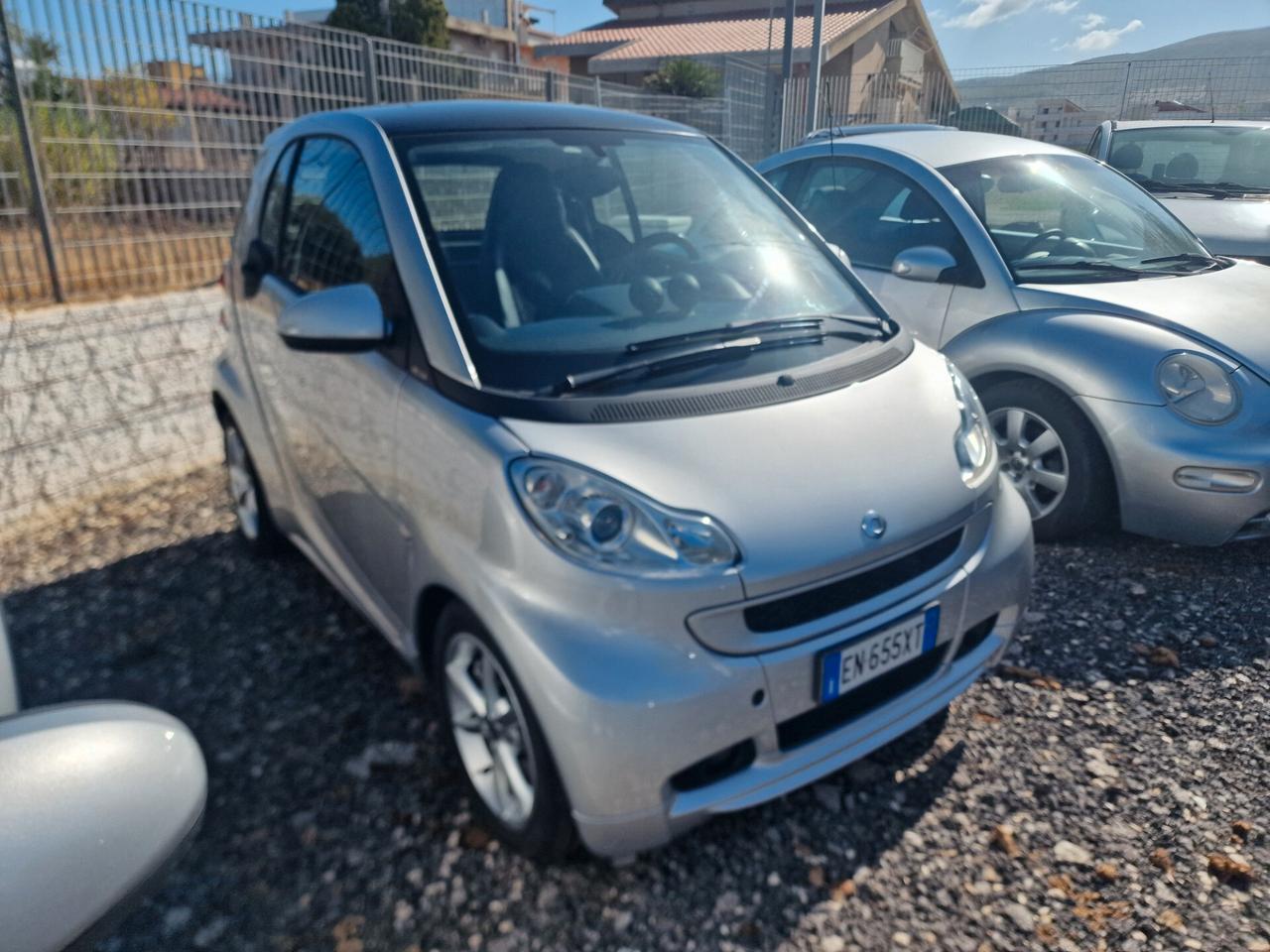 Smart ForTwo 1000 52 kW coupé limited one