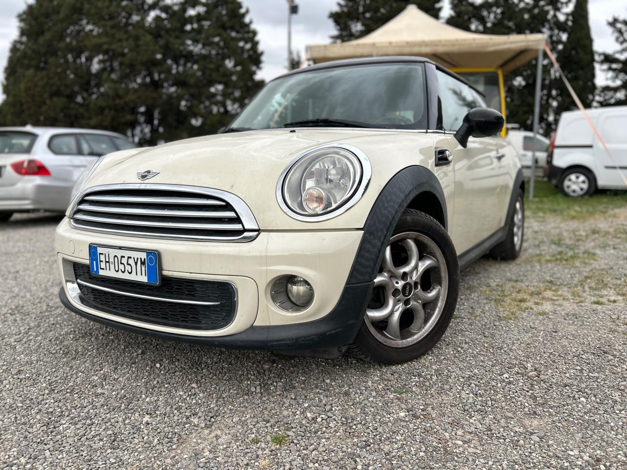 Mini Cooper 1.6 cc Diesel*NEOPATENTATI*CRUISE*