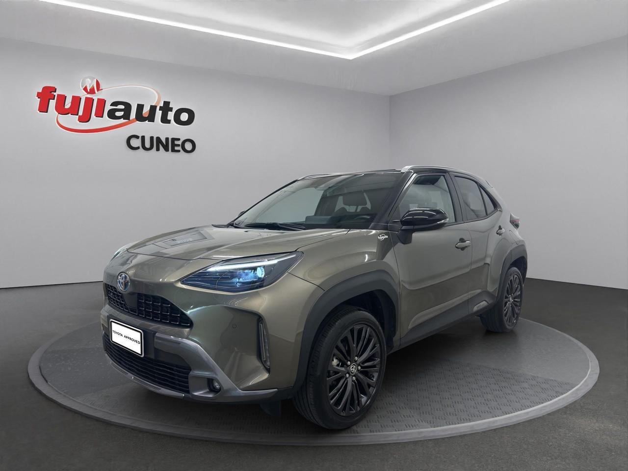 Toyota Yaris Cross 1.5h Adventure awd-i 116cv e-c