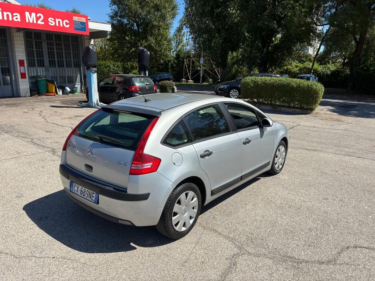 Citroen C4 1.4 cc benzina 120.000 km