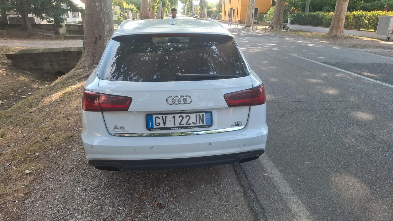 Audi A6 Avant 3.0 TDI S tronic Business
