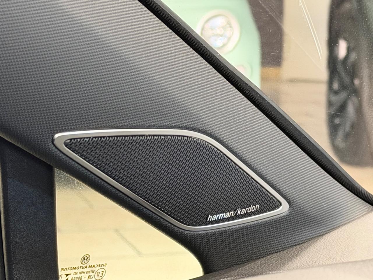 Volkswagen Golf GTI 2.0 TSI DSG
