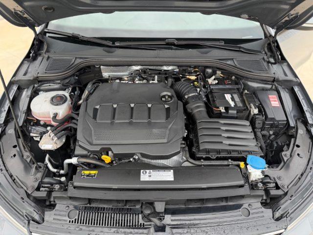 VOLKSWAGEN Golf 2.0 TDI 150 CV DSG Style GARANZIA