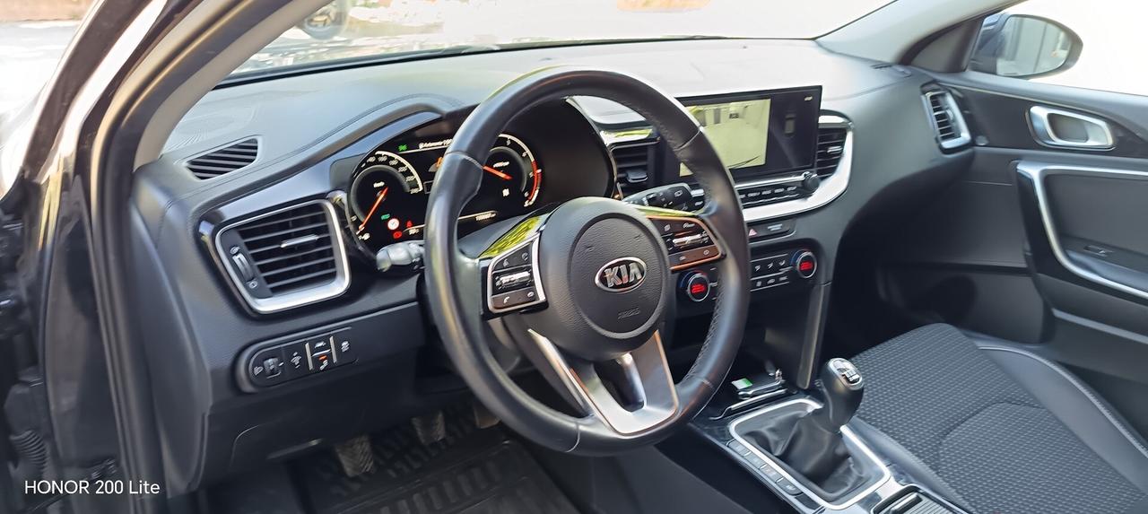 Kia Xceed 1.6 crdi hybrid hygh tech 136cv