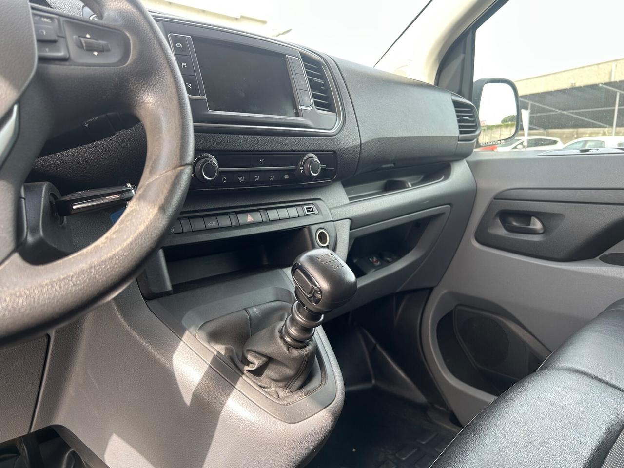 Peugeot Expert BlueHDi 120 cv ESCLUSA IVA