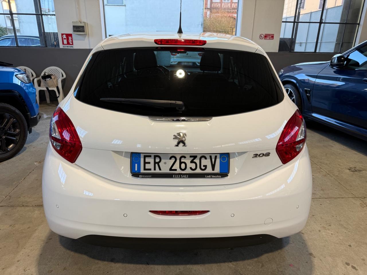 Peugeot 208 1.4 HDi 68 CV 5 porte Active UNICOPROP CINGHIA FATTA
