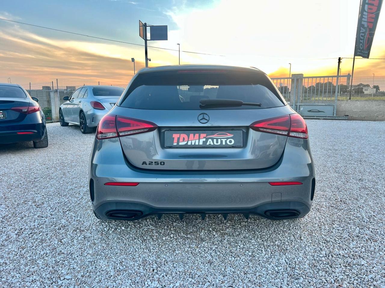 Mercedes-benz A 250 Premium 224 cv