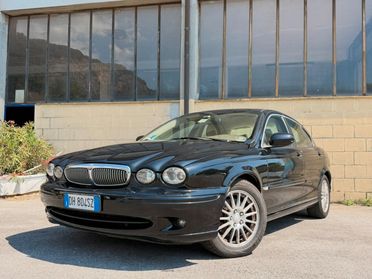 Jaguar X-Type 2.2D cat Executive