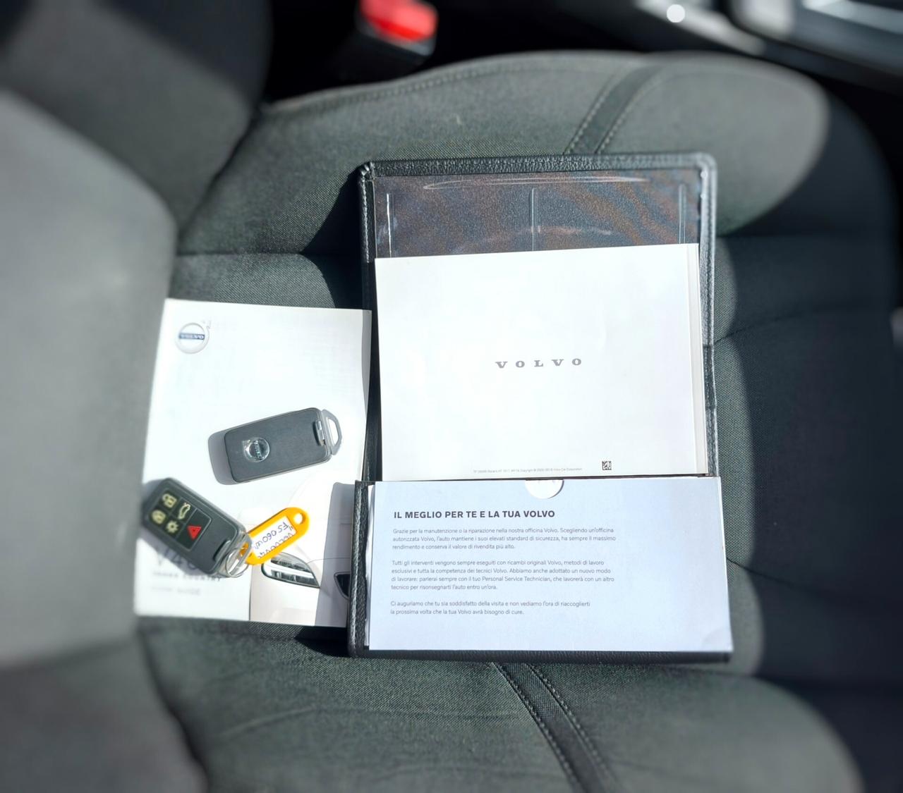 Volvo V40 Cross Country D2 Geartronic Business Plus