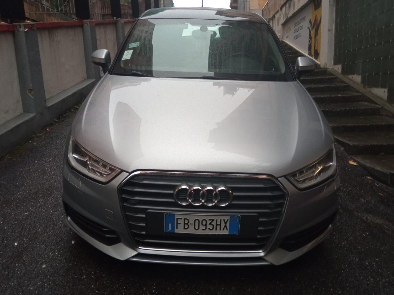 Audi A1 1.4 TDI ultra S tronic Metal 90CV - Unicopro - Ok neopatentati