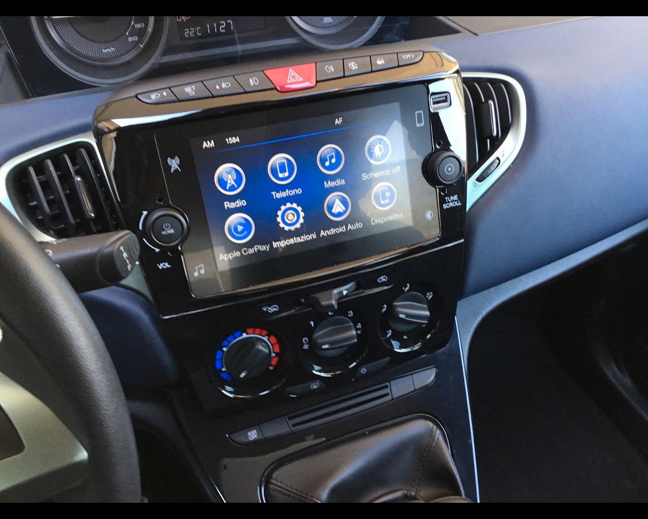 LANCIA Ypsilon III 2021 - Ypsilon 1.0 firefly hybrid Platino s&s 70cv