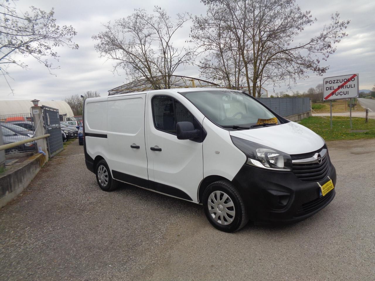 Vivaro 1.6 BiTurbo friziobne e volano km0 garz 12