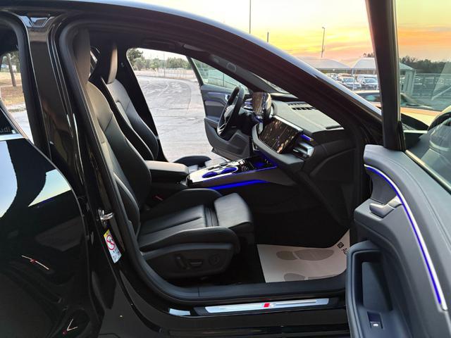 AUDI A6 TDI 150 kW S tronic quattro S line edition.