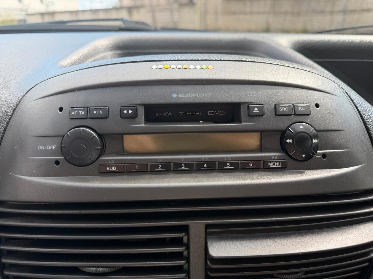 Fiat Punto 1.9 JTD 5 porte N1