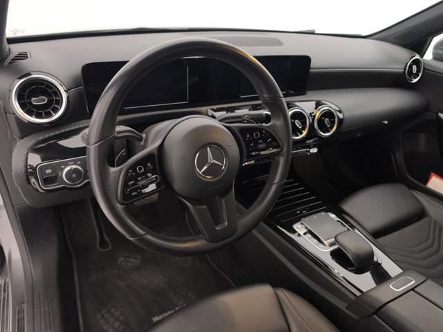 MERCEDES-BENZ A 180 180 d Business auto