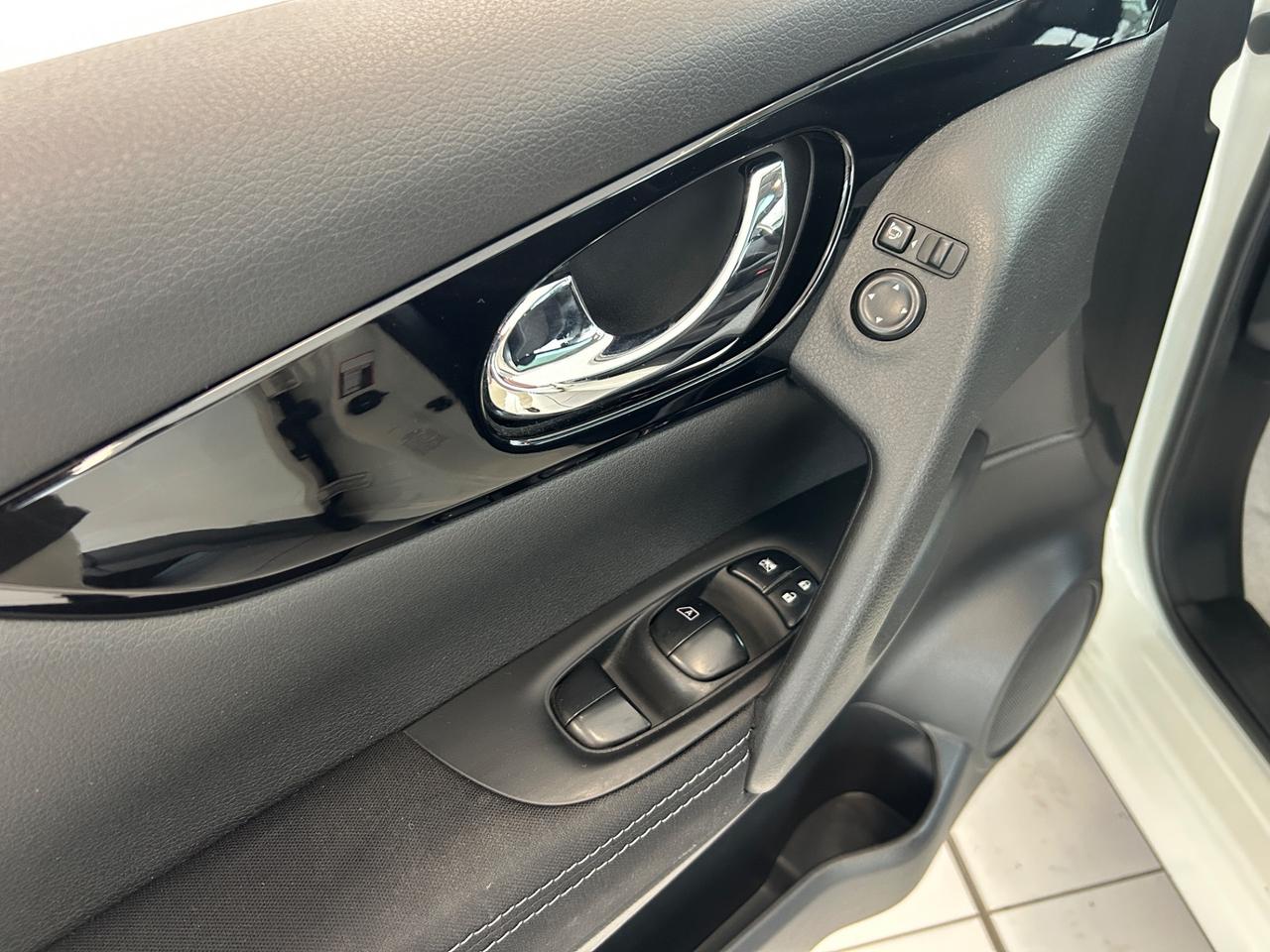 Nissan Qashqai 1.6 dCi 2WD N-Connecta Xtronic Neopatentati