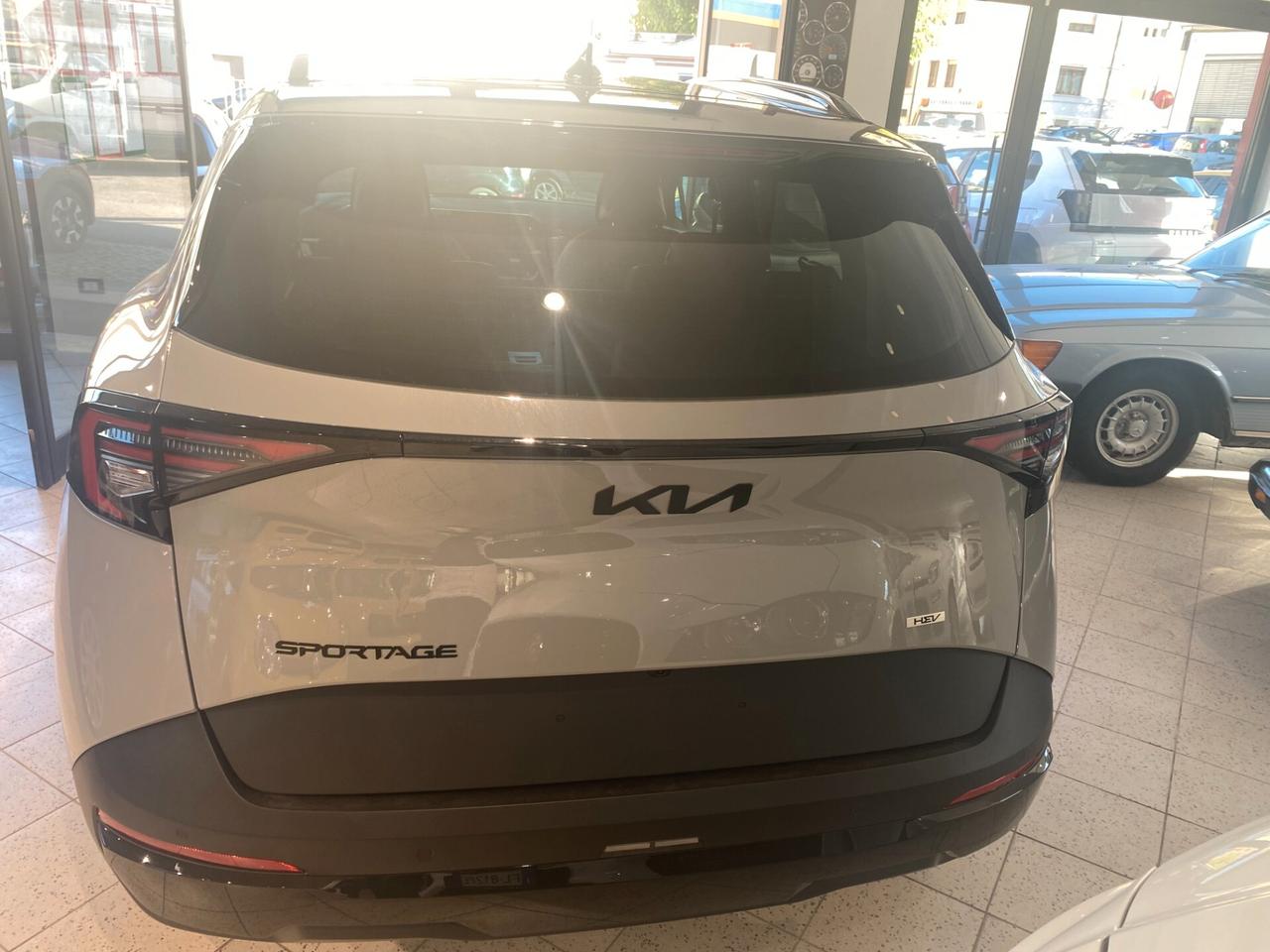 Kia Sportage 1.6 TGDi HEV AT Style