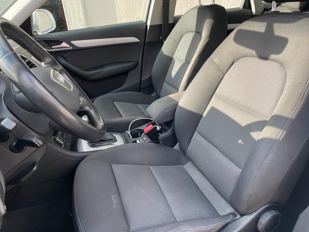 AUDI Q3 2.0 TDI 150 CV BUSINESS