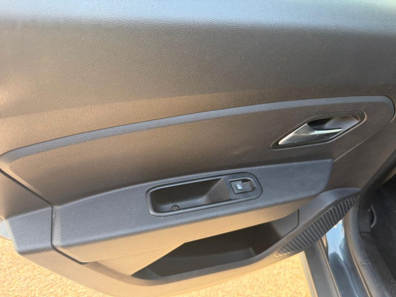 Dacia Duster 1.0 TCe 100 CV ECO-G 4x2 15th Anniversary