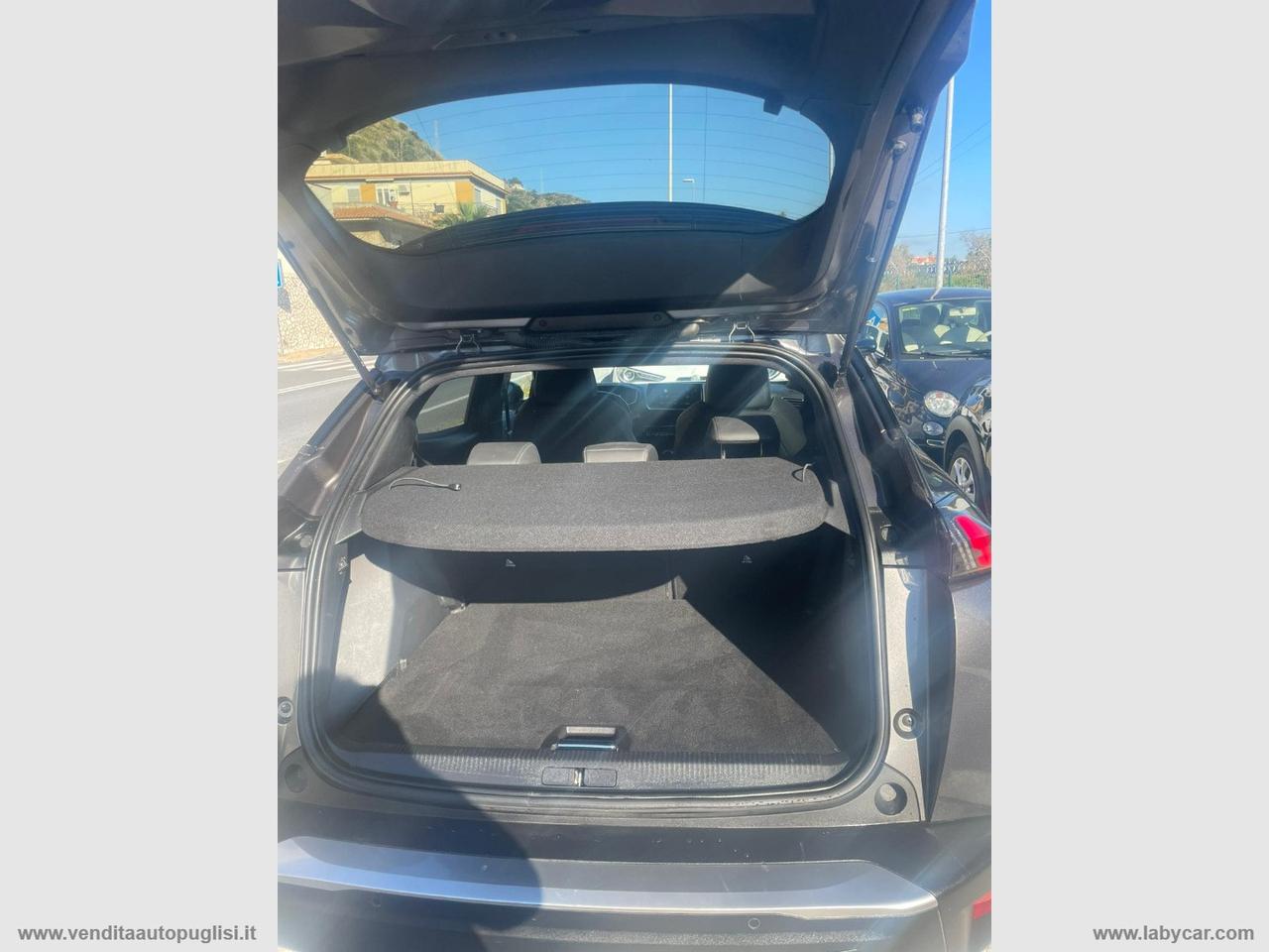 PEUGEOT 2008 PureTech 130 S&S Allure