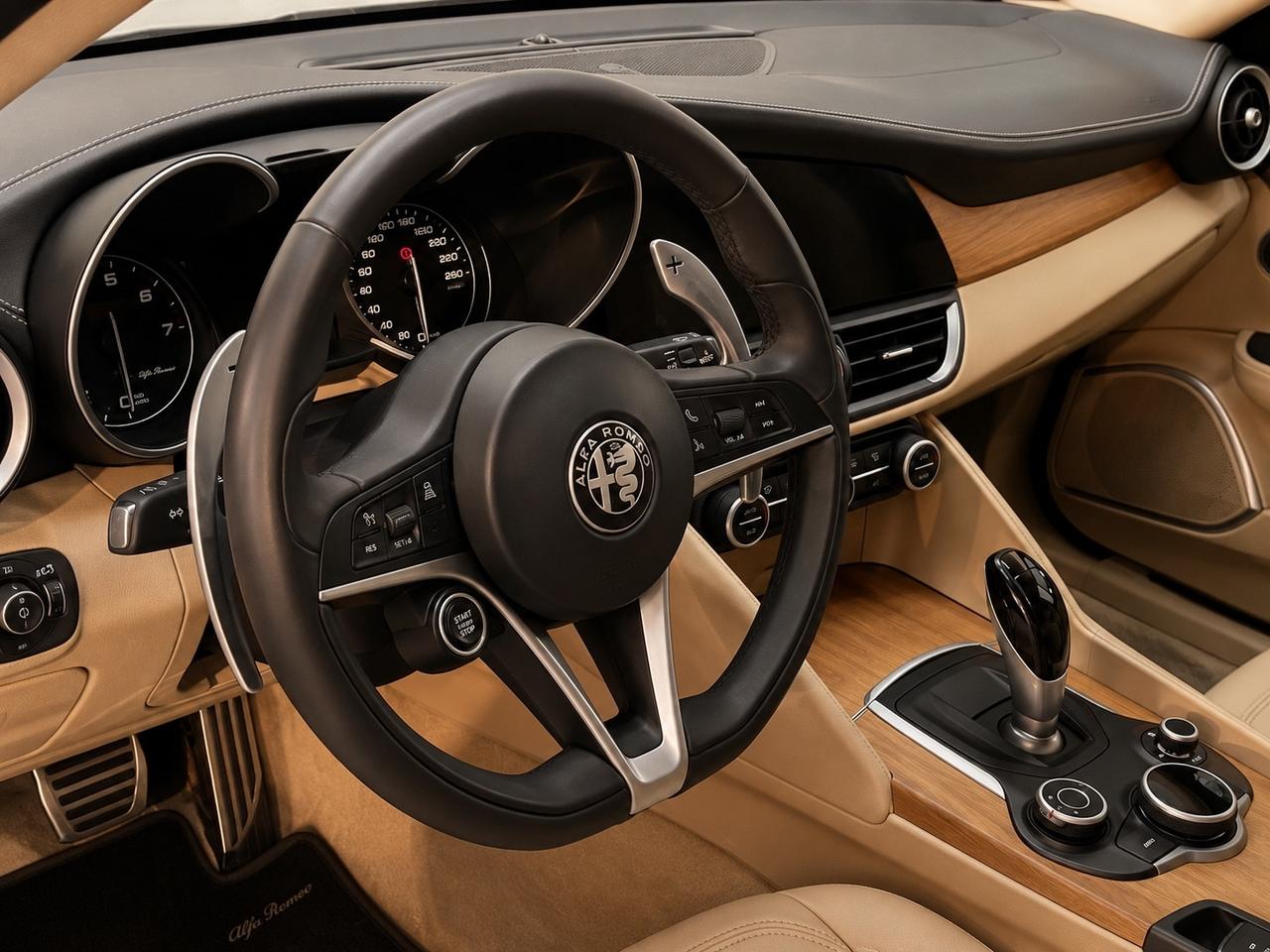 Alfa Romeo Giulia 2.0 Turbo 280 CV AT8 AWD Q4 Veloce