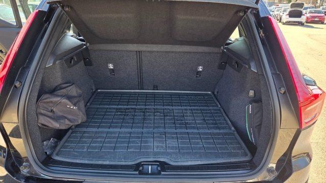 VOLVO XC40 T2 Essential PERMUTE OK NEOPAT. UNICOPR.