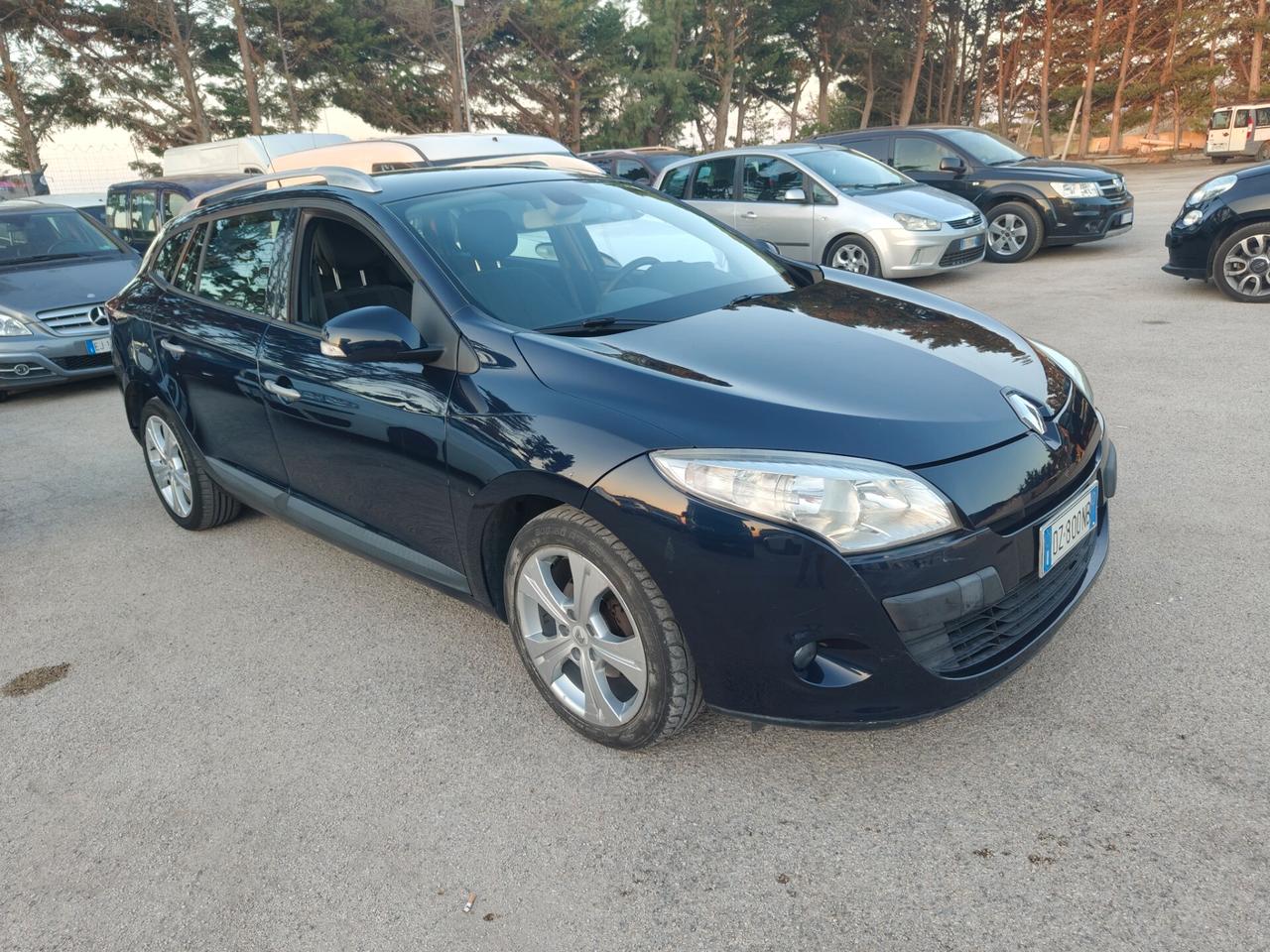 Renault Mégane 1.5 dCi 110CV SporTour 140.000km