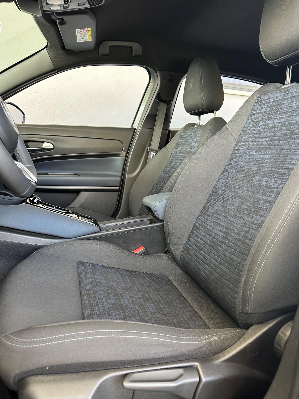 Alfa Romeo Junior 1.2 ibrida 145cv edct6