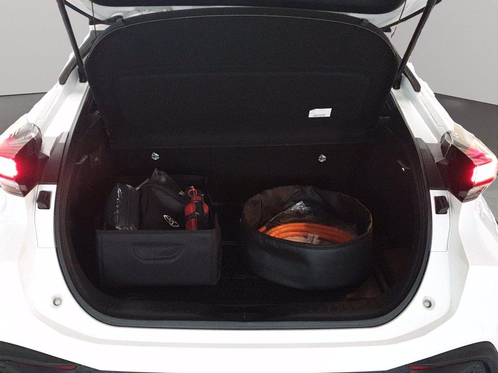 TOYOTA C-hr 2.0 phev trend fwd e-cvt del 2025