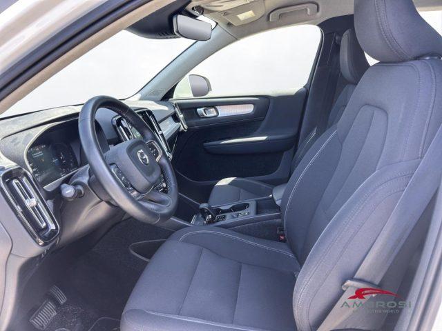 VOLVO XC40 T4 Recharge Plug-in Hybrid Inscription Expression