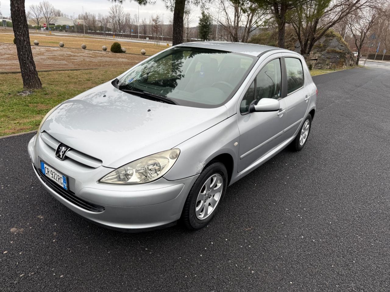 Peugeot 307 1.4 16V 5p. XR Plus