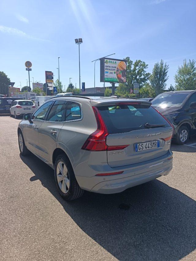 VOLVO XC60 B4 (d) AWD automatico Ultimate Dark