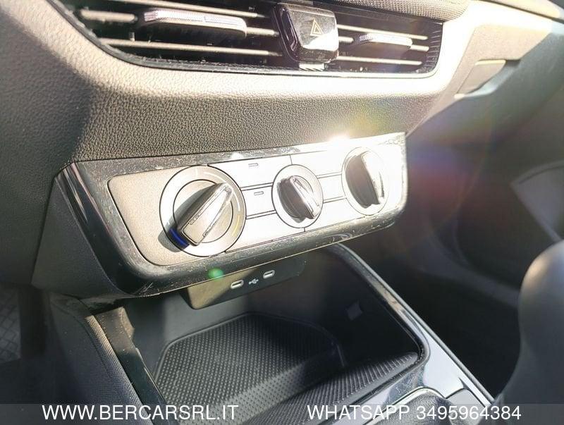 Skoda Fabia Fabia 1.0 TSI 95 CV Young Edition*DIGITAL COCKPIT*TELECAMERA POST*PDC*