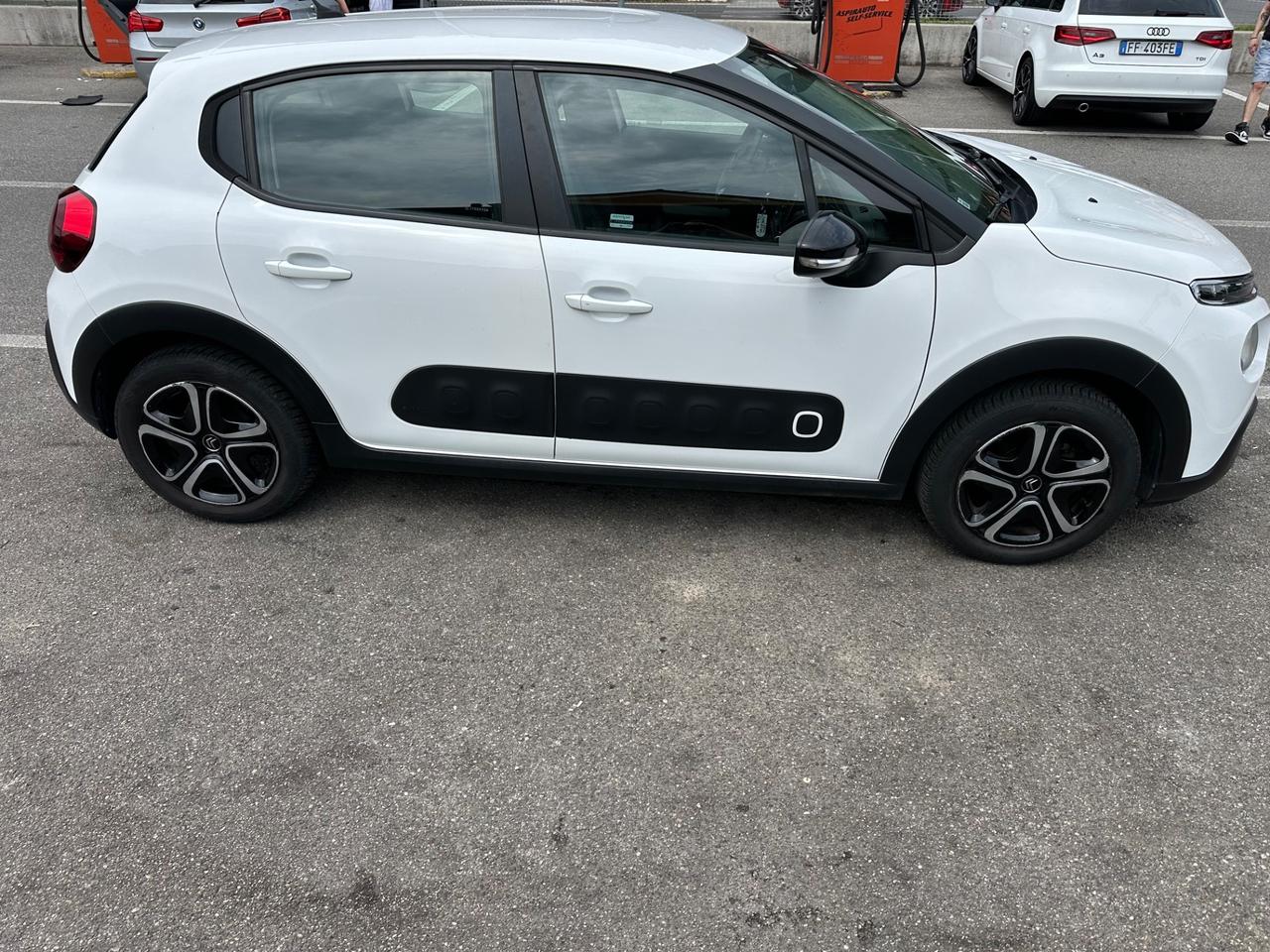 Citroen C3 PureTech 82 S&S Shine
