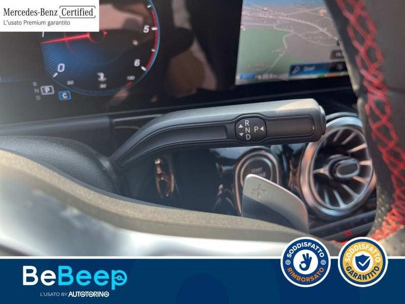 Mercedes-Benz GLA 200 D PREMIUM AUTO