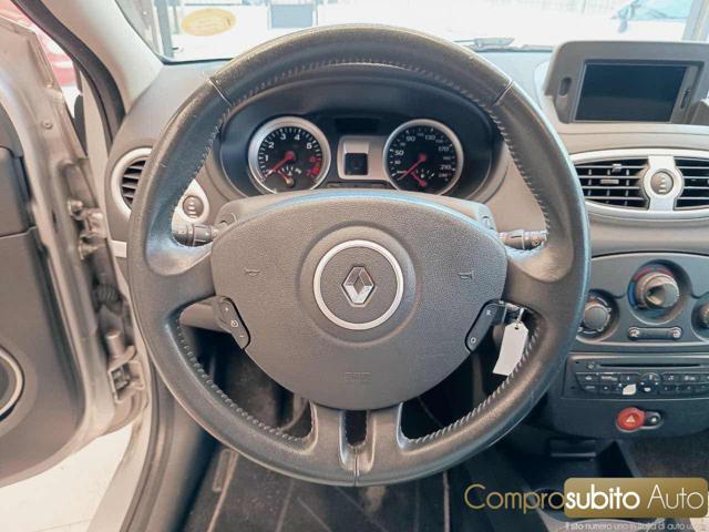 RENAULT Clio 1.2 16V 5 porte Dynamique