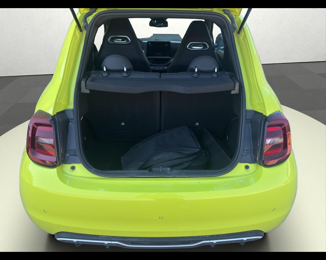 FIAT 500e My25 500e Turismo