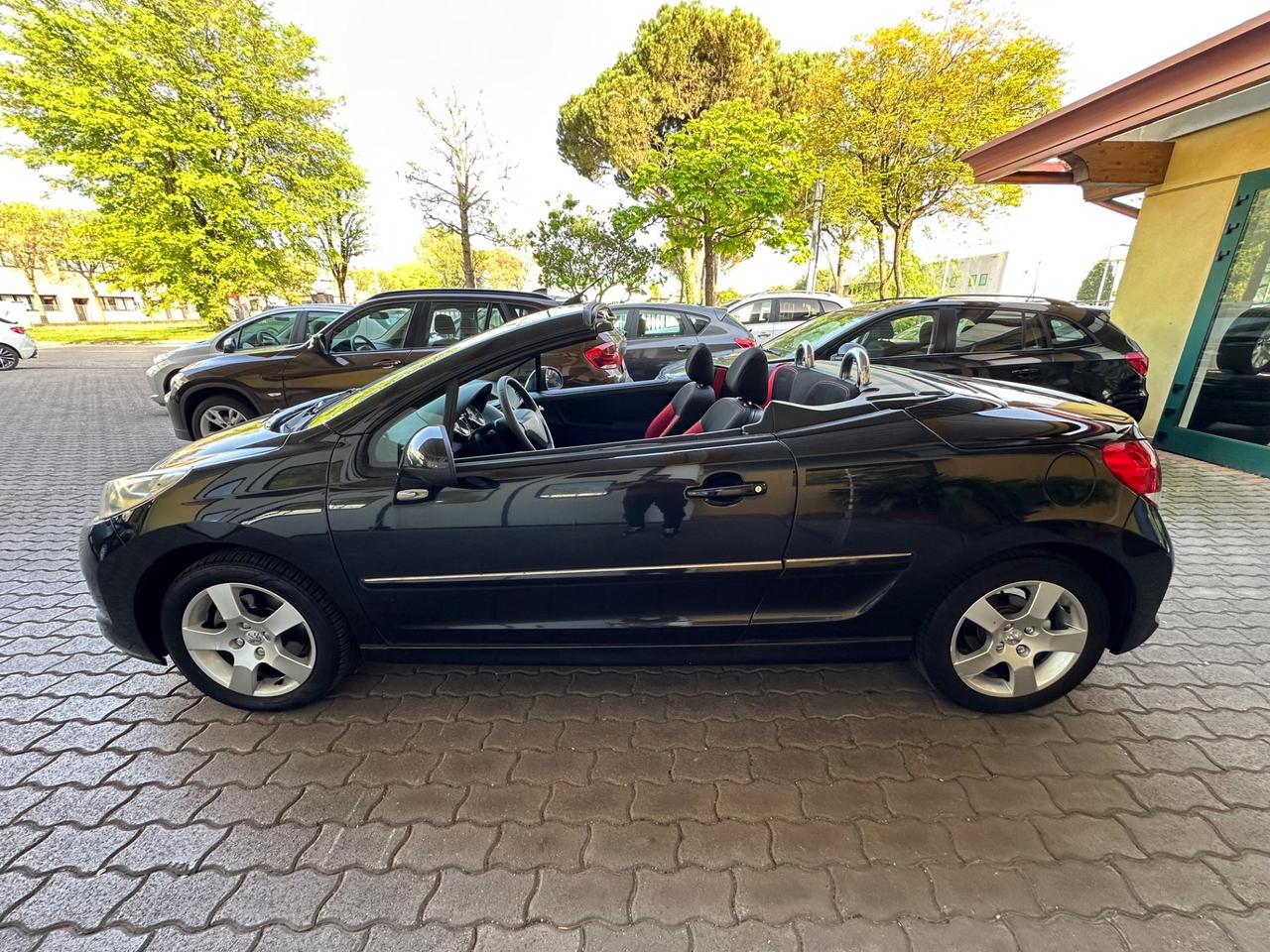 Peugeot 207 1.6 VTi 120CV CC Féline