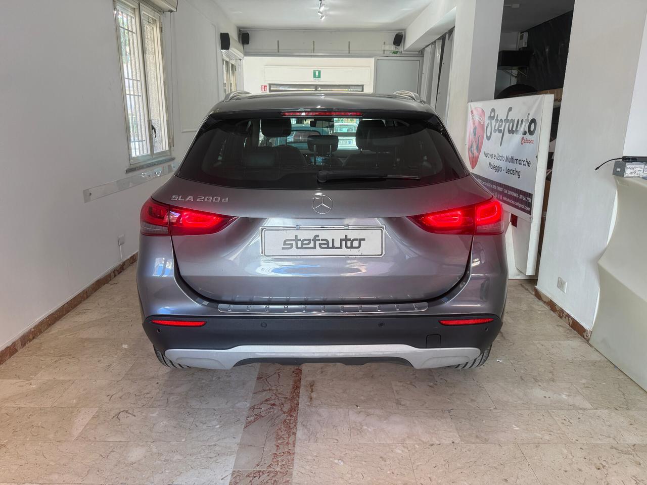 Mercedes-benz GLA 200d Automatic Business Extra